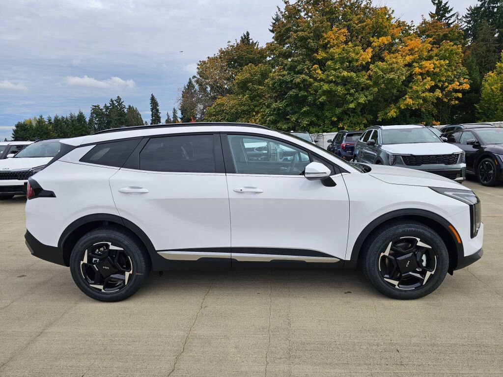 New 2026 Kia Sportage EX w/ EX Panorama Roof Package image 4