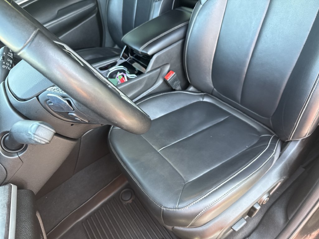 Used 2022 Jeep Grand Cherokee L Limited w/ MOPAR Finishing Package AWD/4WD image 10