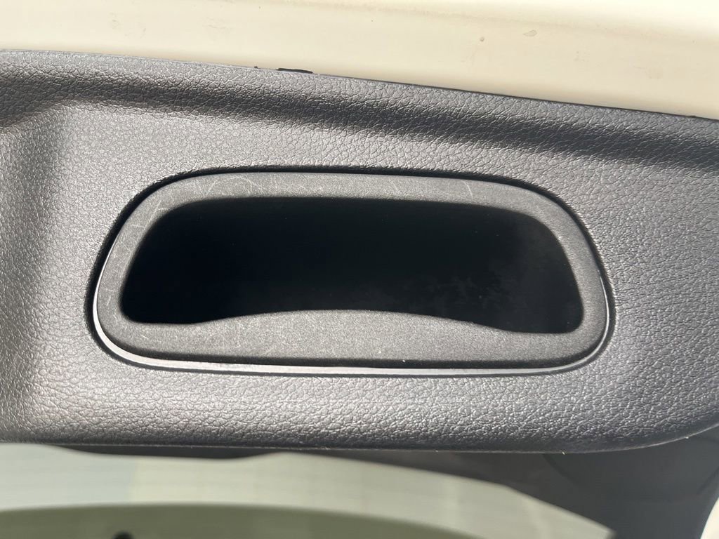 Used 2018 Jeep Compass Sport FWD image 14
