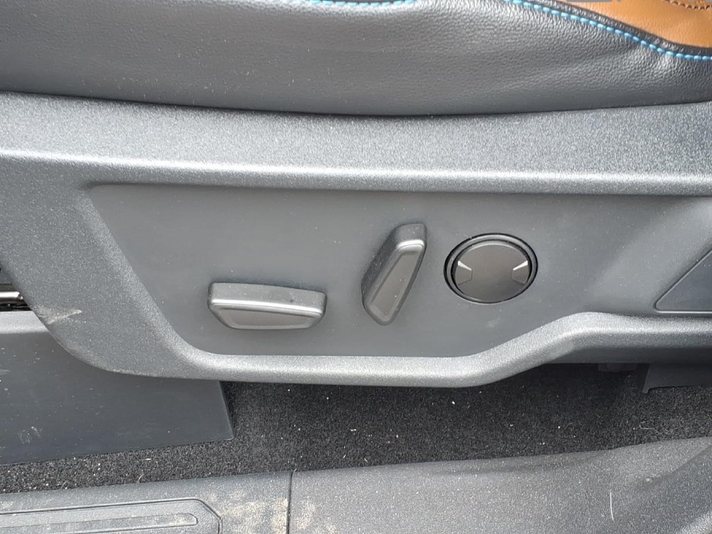 New 2024 Ford Bronco Outer Banks AWD/4WD image 16