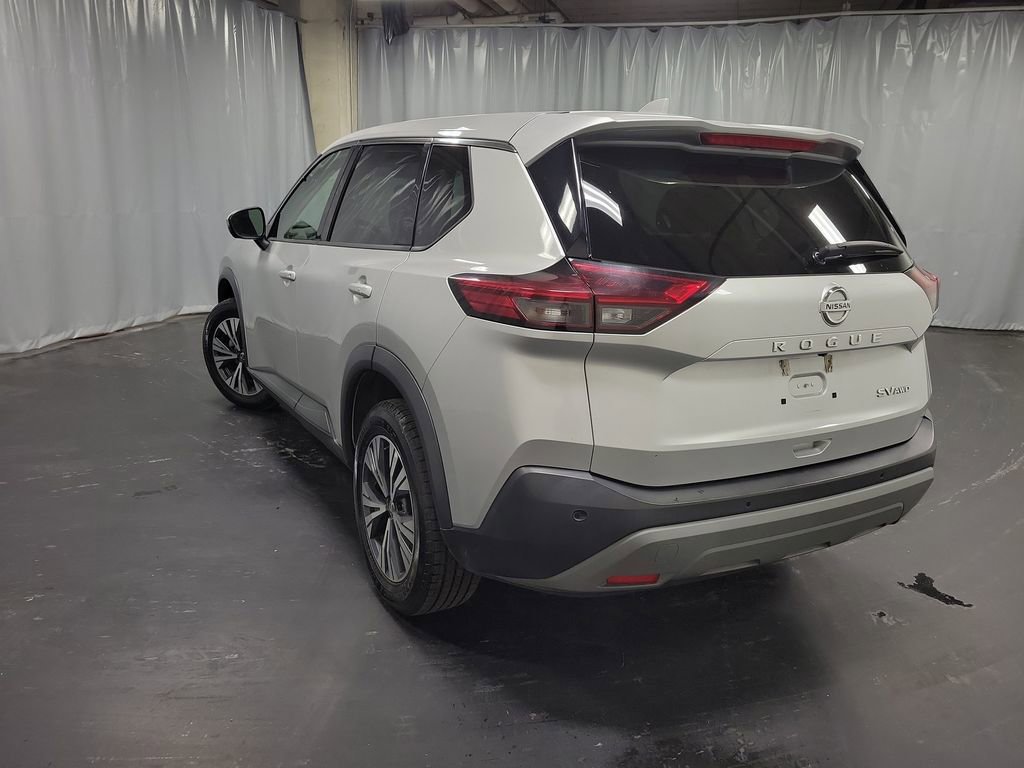 Used 2021 Nissan Rogue SV image 6