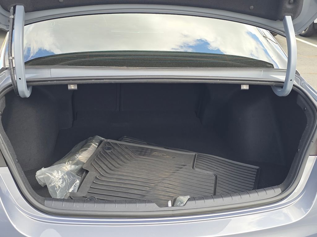 Used 2023 Kia K5 LXS image 14