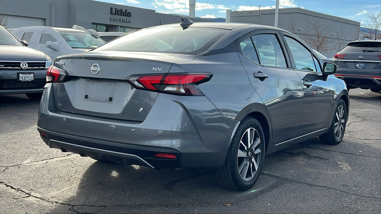 Used 2021 Nissan Versa SV image 5