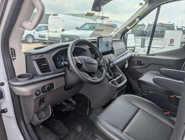 New 2026 Ford Transit 250 148 Medium Roof RWD image 11