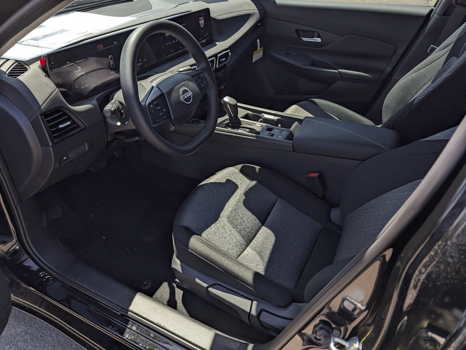 New 2026 Nissan Sentra SV w/ Floor Mat Package FWD image 9