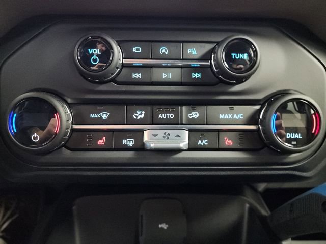 Used 2023 Ford Bronco Wildtrak image 30