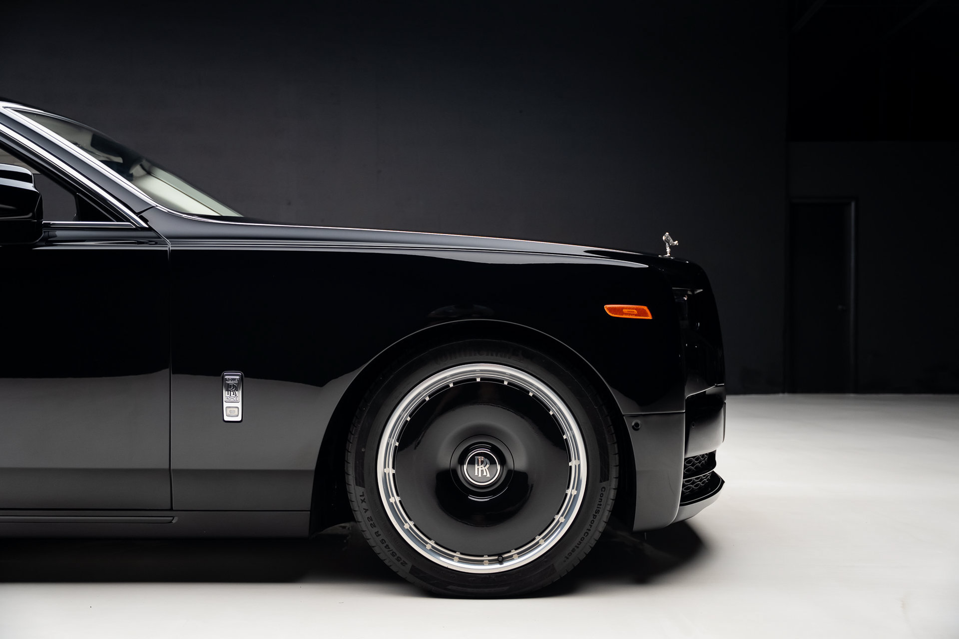 Used 2024 Rolls-Royce Phantom Extended Wheelbase RWD image 37