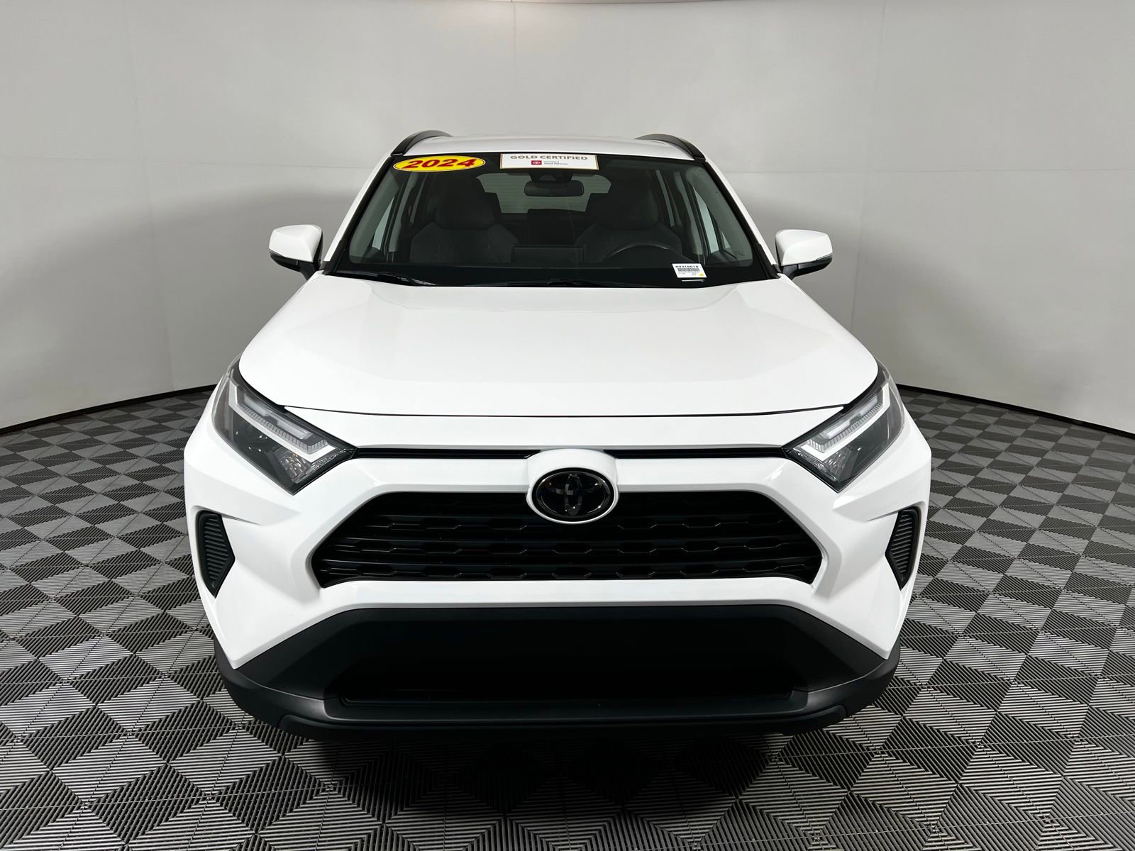 Certified 2024 Toyota RAV4 XLE FWD image 2