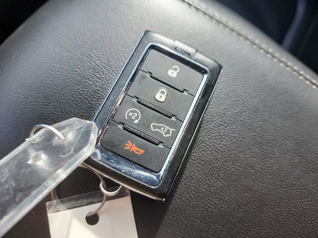 Used 2023 Jeep Grand Cherokee L Limited image 25