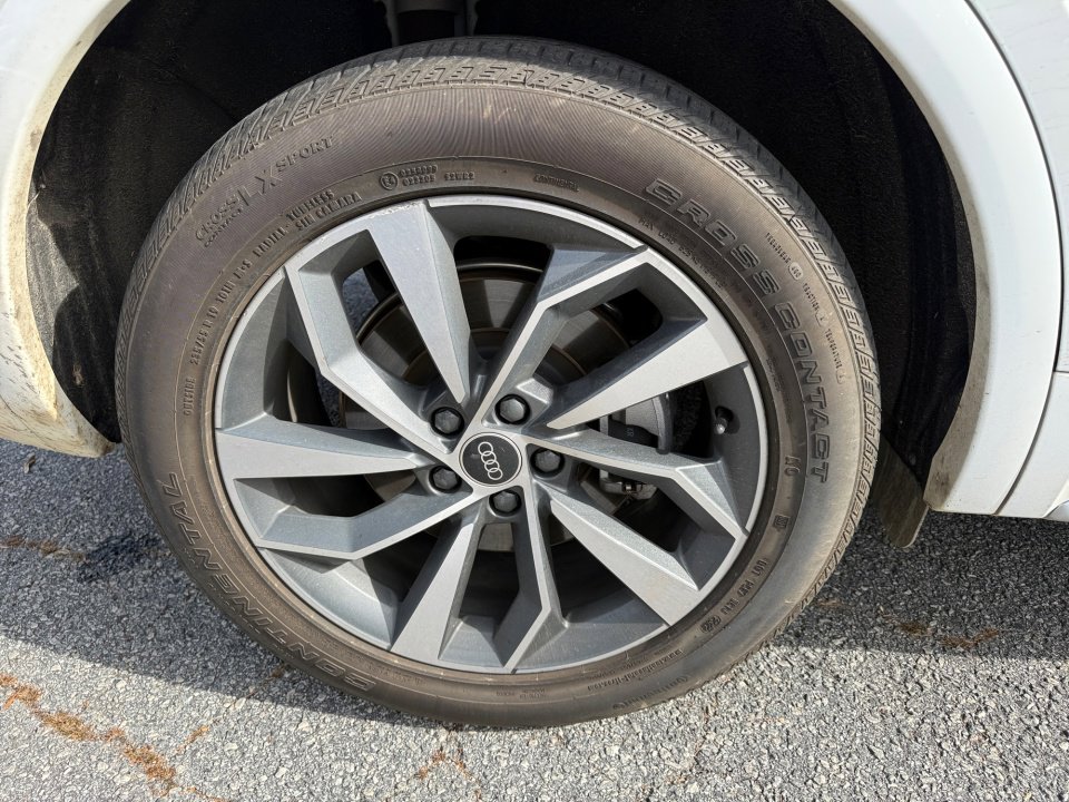 Certified 2023 Audi Q5 2.0T Premium Plus w/ Premium Plus Package image 23