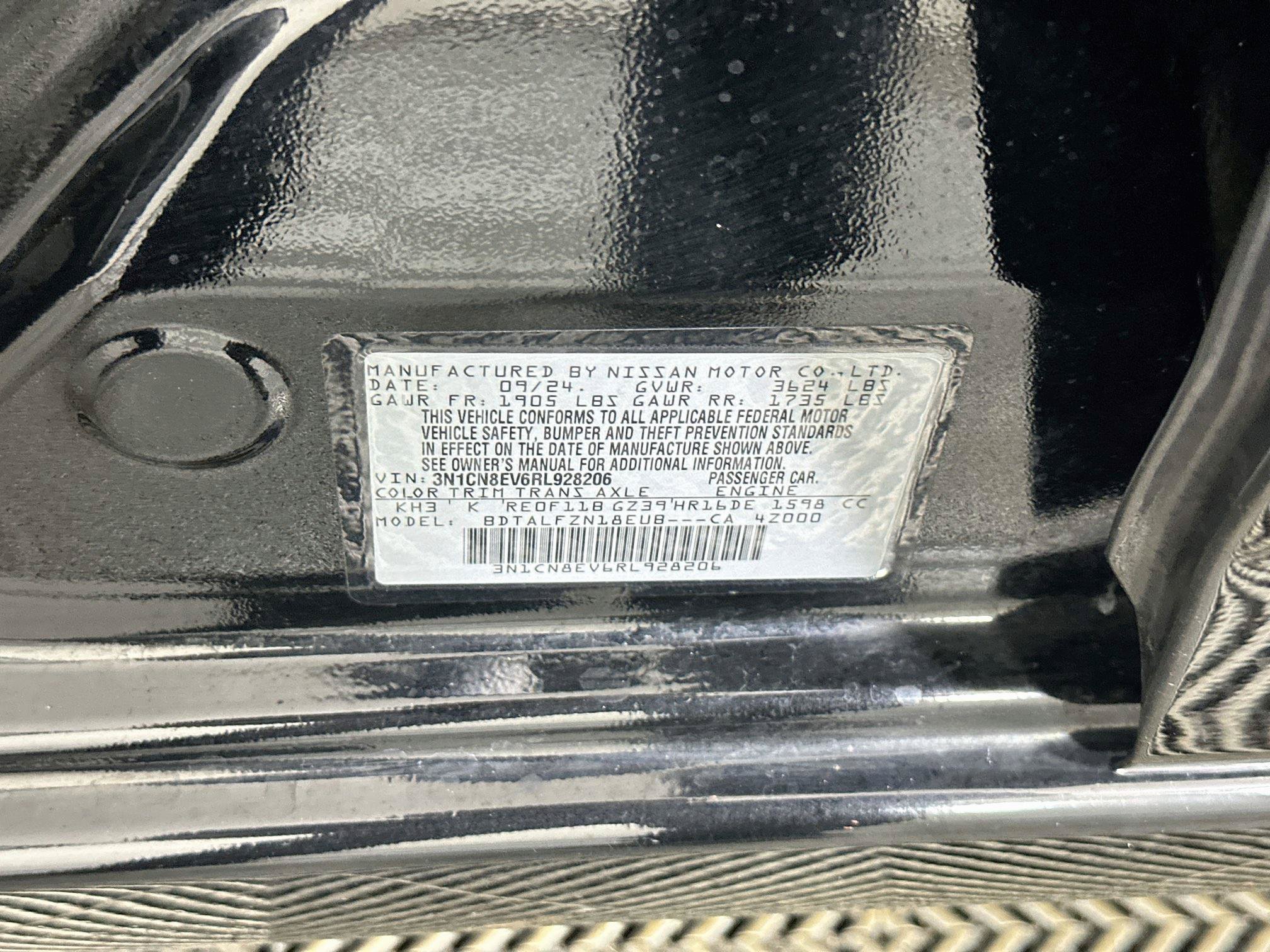 Used 2024 Nissan Versa SV w/ Trunk Package FWD image 12