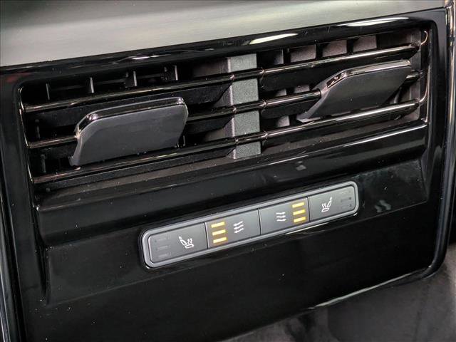 Certified 2025 Land Rover Range Rover Sport SE image 18