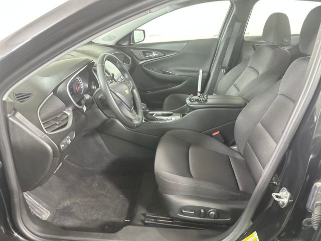 Used 2024 Chevrolet Malibu LT image 11