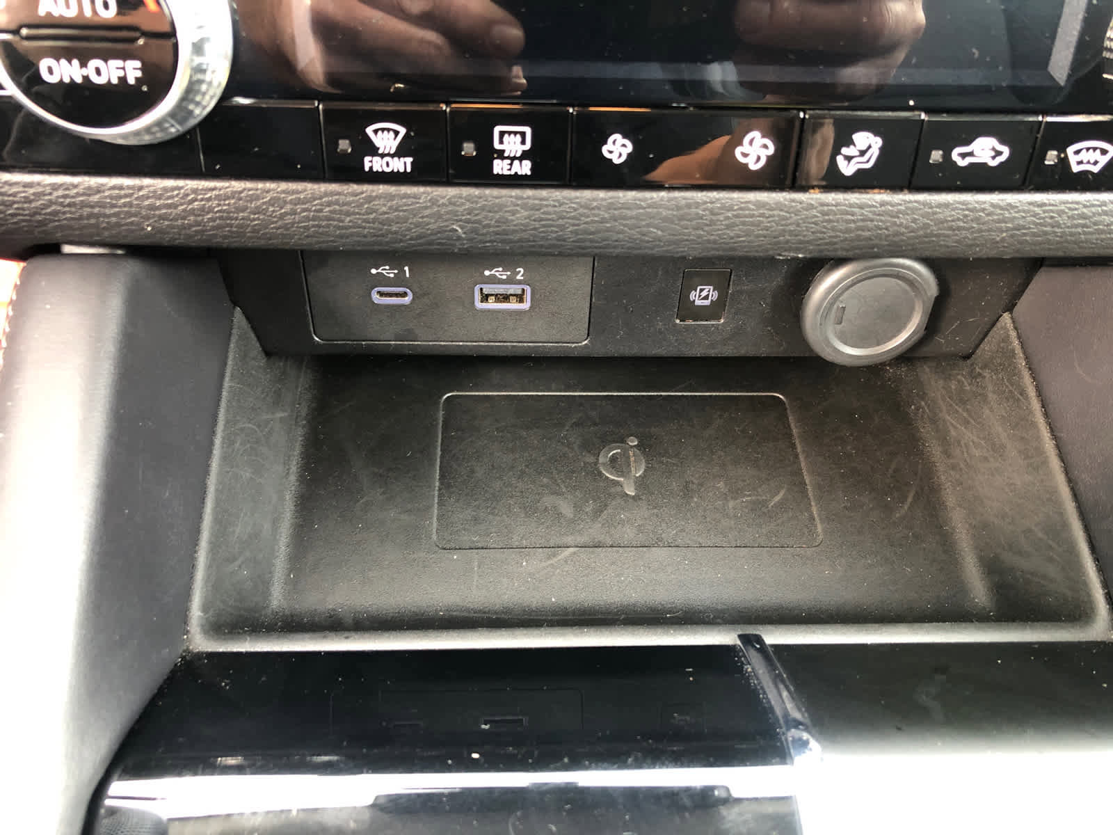 Used 2024 Mitsubishi Outlander SE image 20