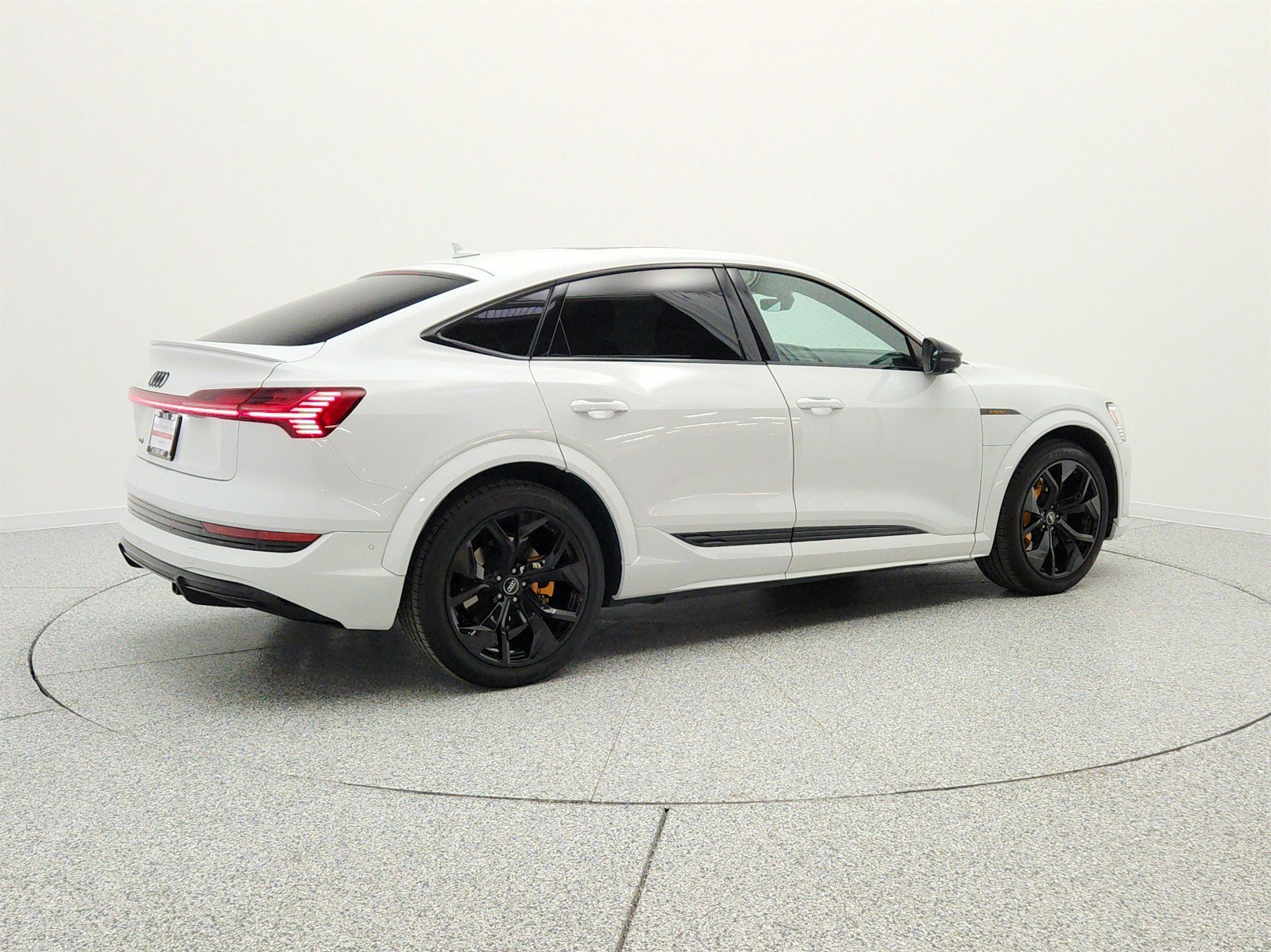 Used 2023 Audi e-tron S Premium Plus w/ Black Optic Package AWD/4WD image 10