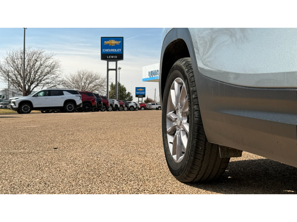 Certified 2023 GMC Terrain SLT w/ Tech Package image 8