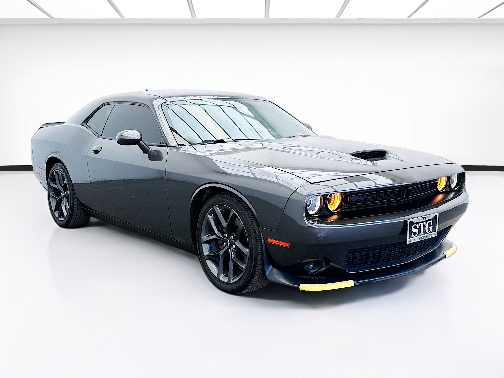 Used 2019 Dodge Challenger GT w/ Blacktop Package image 3