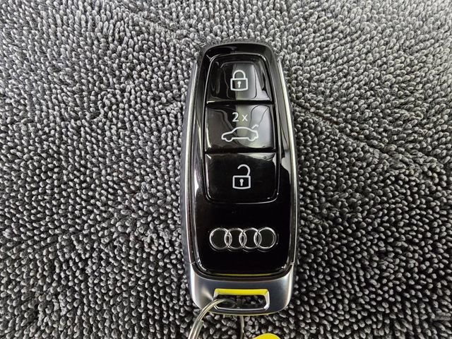 Used 2021 Audi Q7 3.0T Prestige w/ Prestige Package AWD/4WD image 41