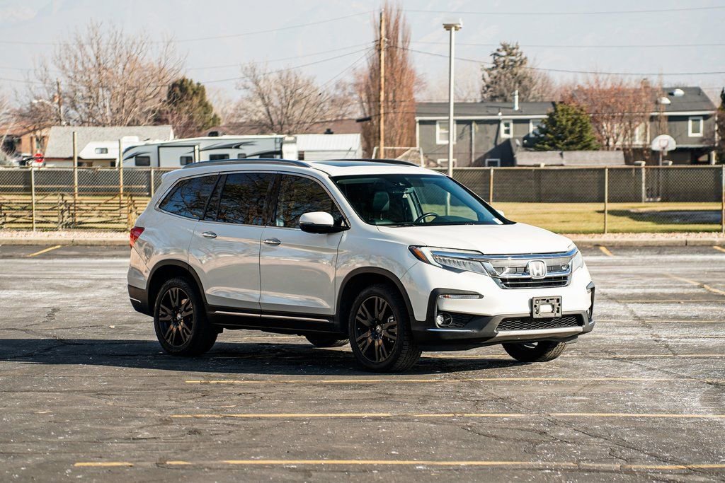 Used 2019 Honda Pilot Elite image 3