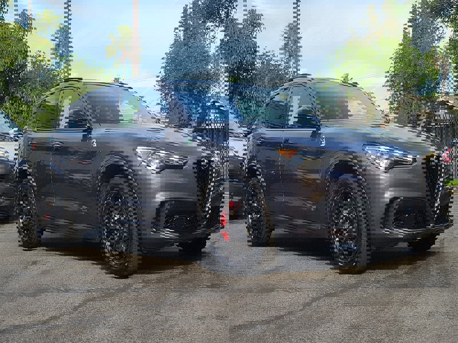 Used 2022 Alfa Romeo Stelvio Quadrifoglio w/ Active Assist Plus Package image 34