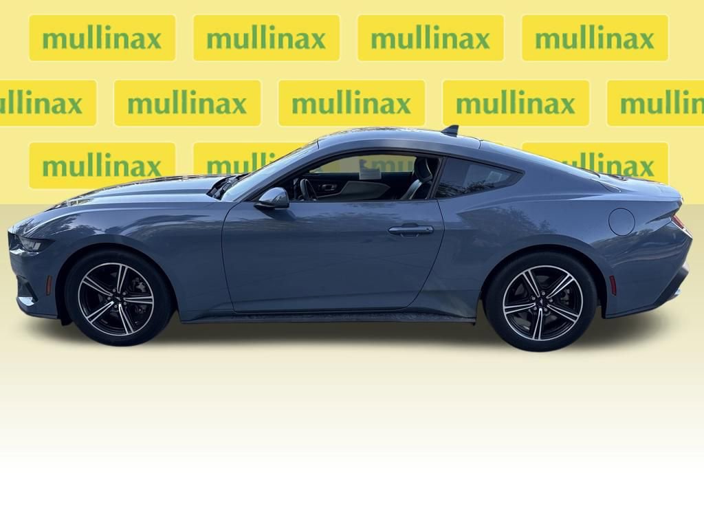 Used 2024 Ford Mustang Premium image 10