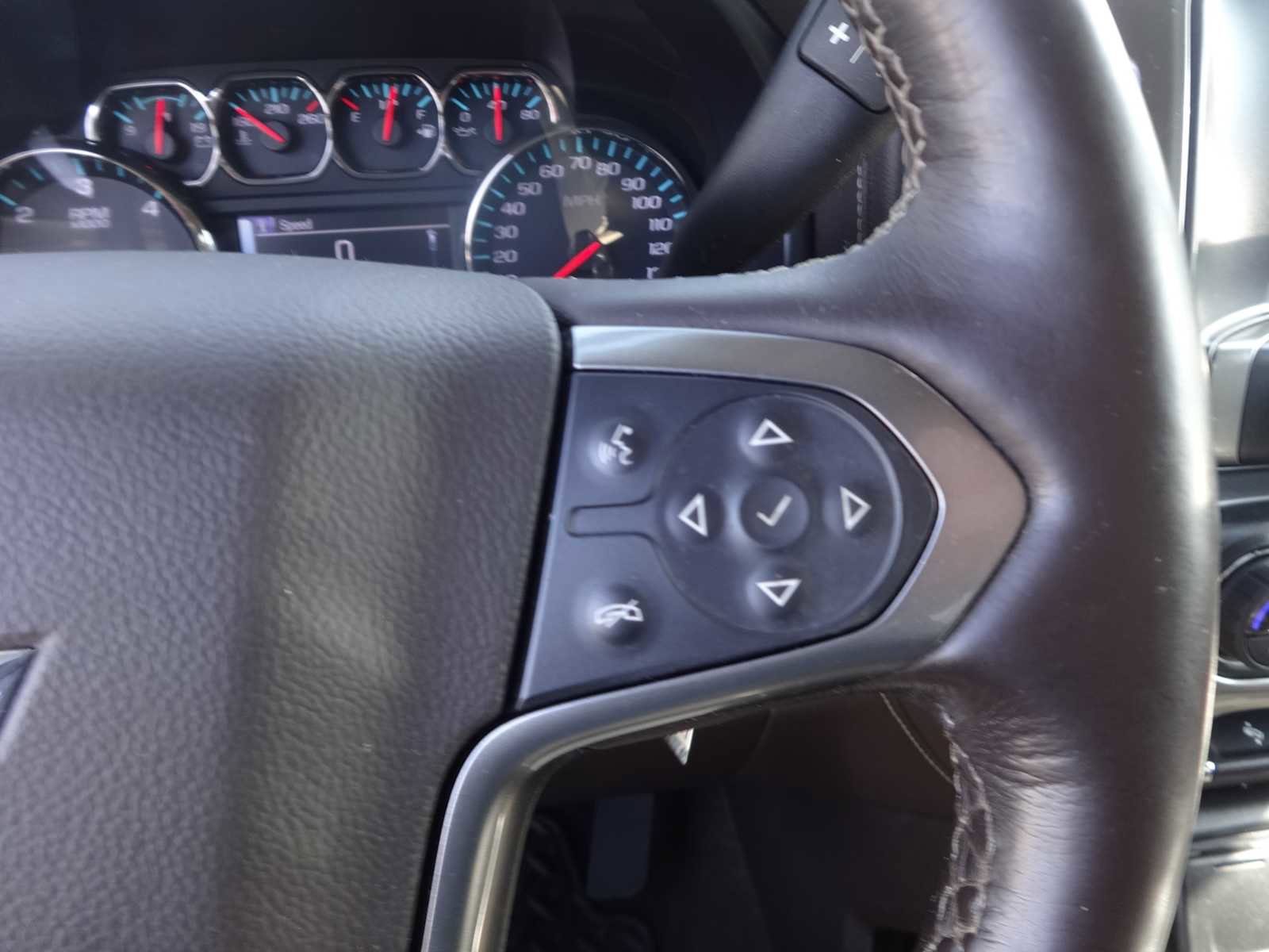 Used 2018 Chevrolet Silverado 1500 LTZ w/ Sport Package image 20