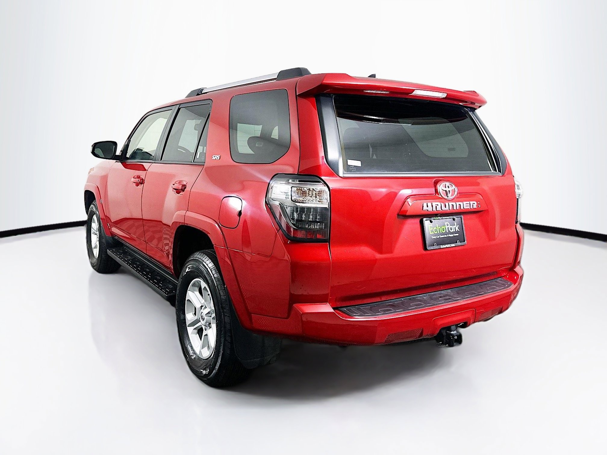 Used 2024 Toyota 4Runner SR5 Premium image 5