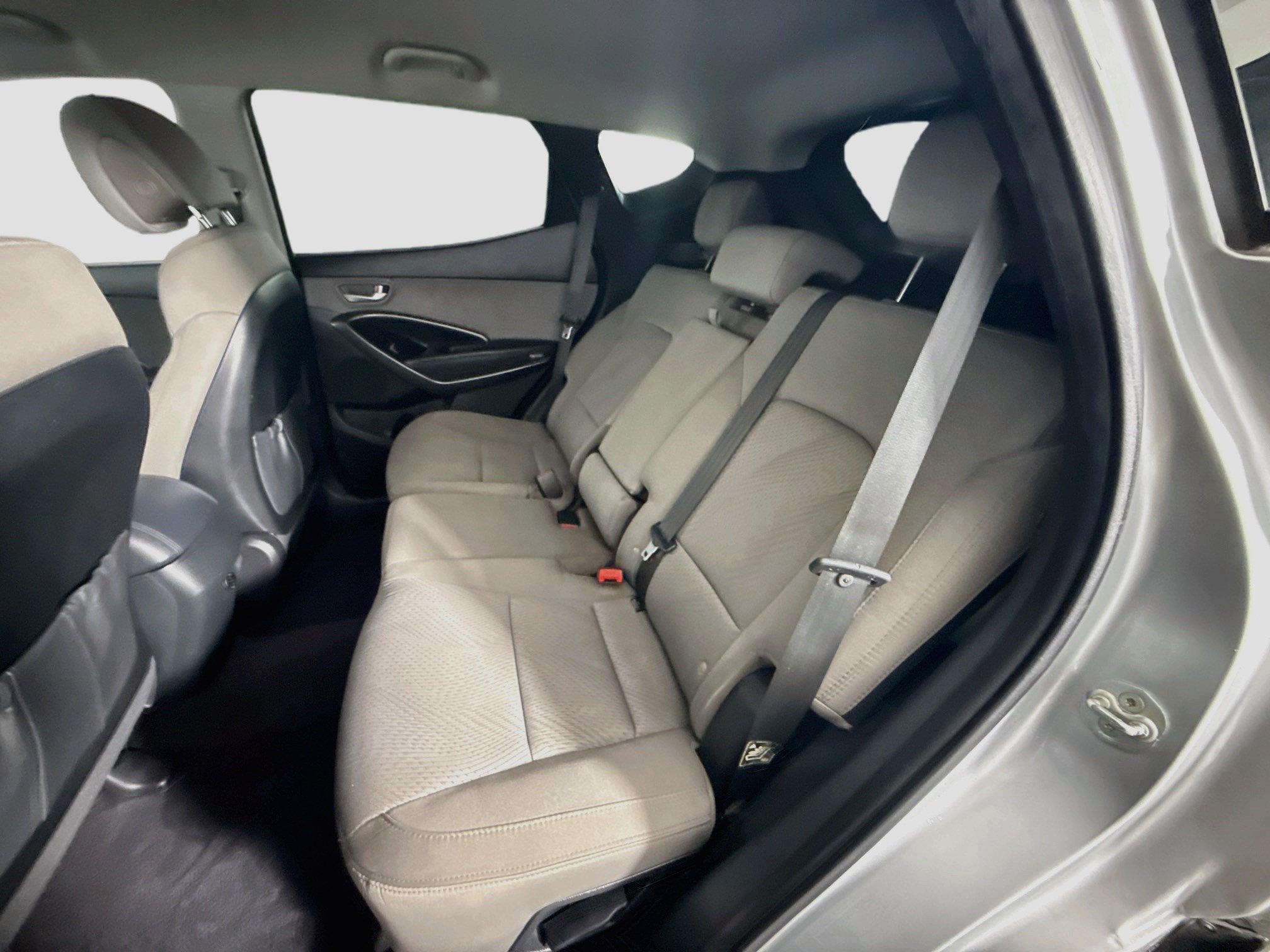 Used 2018 Hyundai Santa Fe Sport w/ 2.4L Value Package 02 FWD image 25