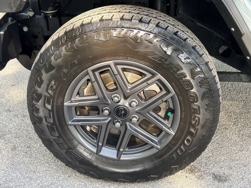 Certified 2025 Jeep Gladiator Sport AWD/4WD image 30