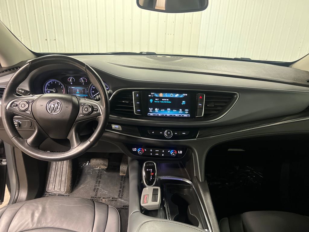 Certified 2019 Buick Enclave Essence w/ LPO, Luxury Package AWD/4WD image 18