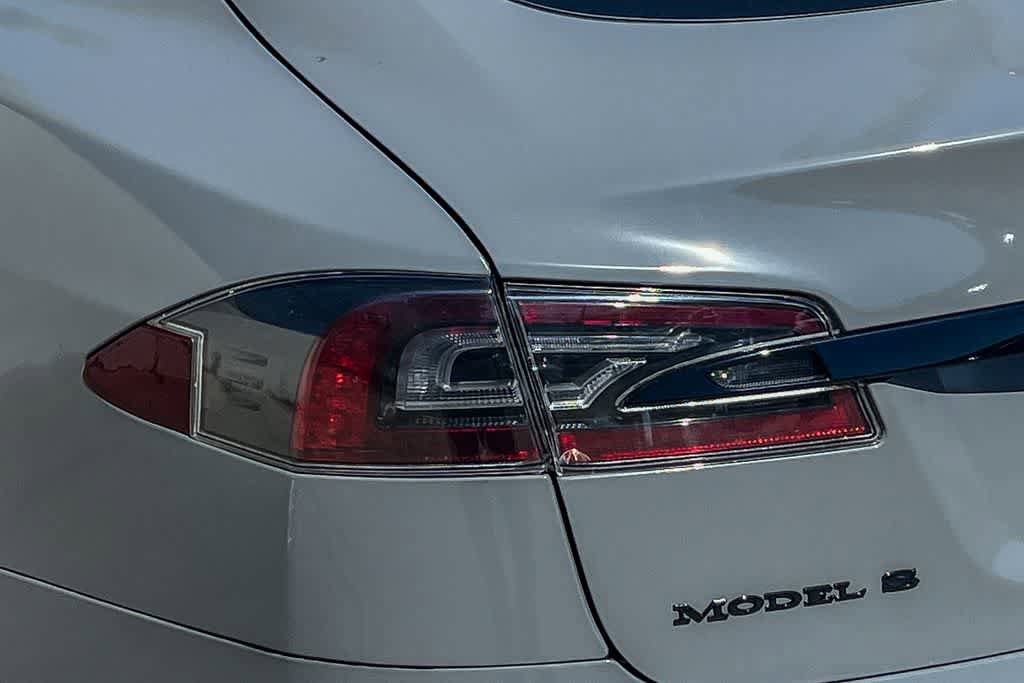 Used 2013 Tesla Model S image 10