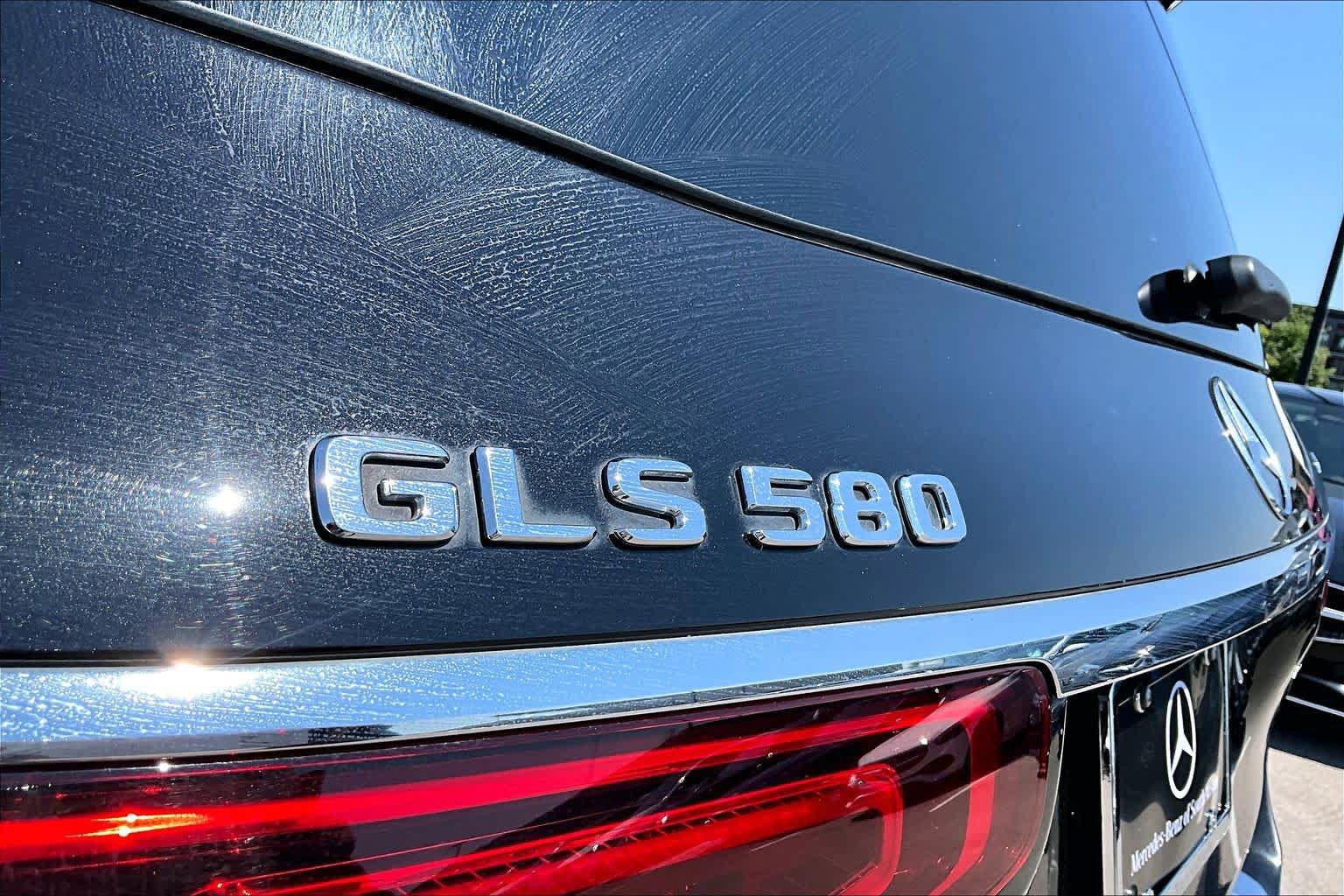 Used 2020 Mercedes-Benz GLS 580 4MATIC image 10