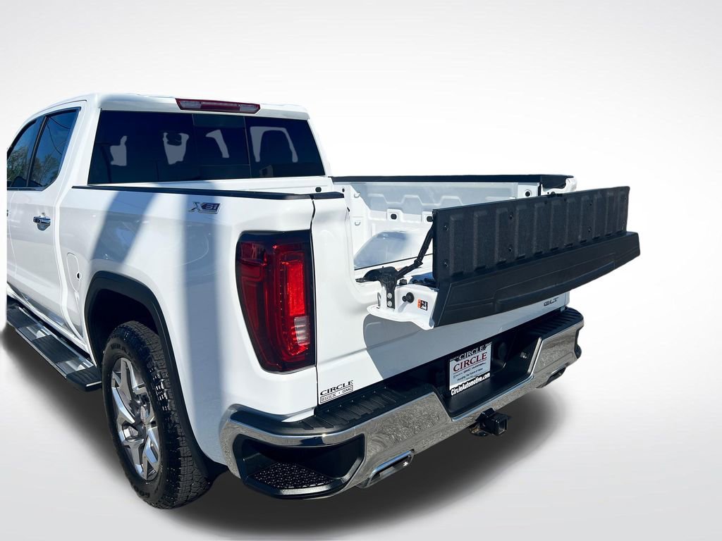 Used 2023 GMC Sierra 1500 SLT w/ SLT Premium Package image 17