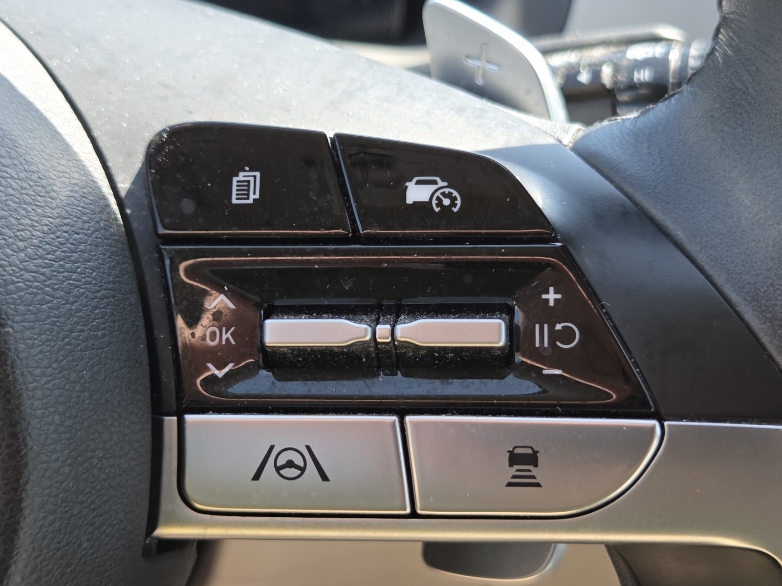 Used 2023 Hyundai Tucson Limited AWD/4WD image 11