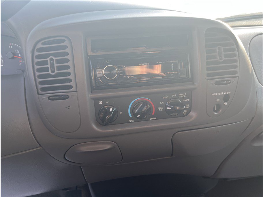 Used 2000 Ford F150 Short Bed 4D image 13