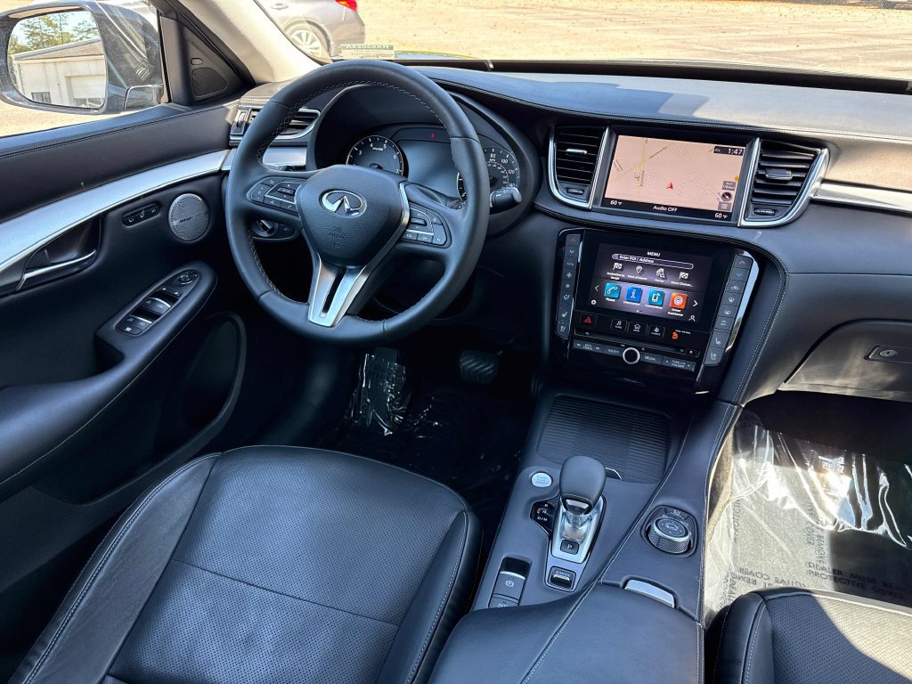Used 2020 INFINITI QX50 Sensory w/ Climate Package FWD image 15