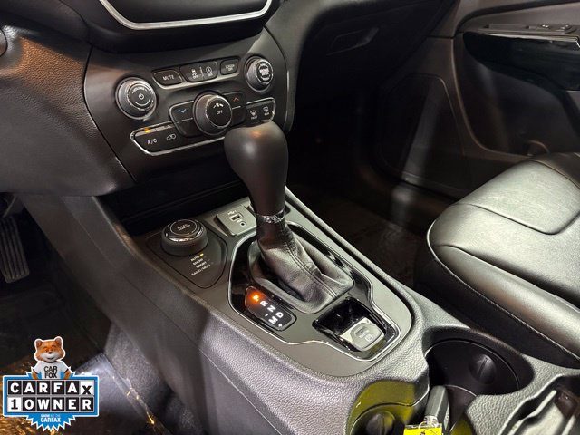 Certified 2021 Jeep Cherokee Latitude Plus AWD/4WD image 24