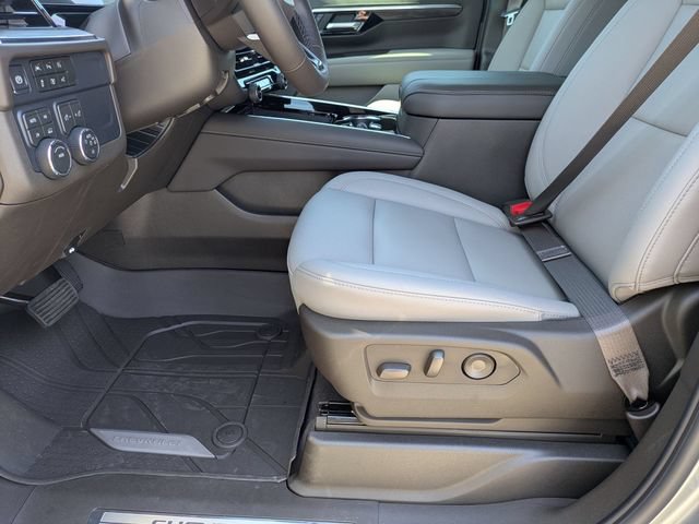 New 2026 Chevrolet Tahoe LT w/ Comfort Package AWD/4WD image 11