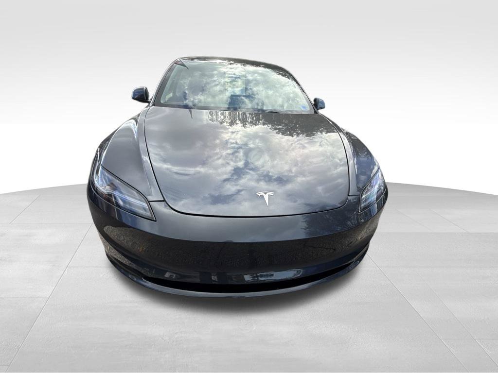 Used 2025 Tesla Model 3 Long Range RWD image 9