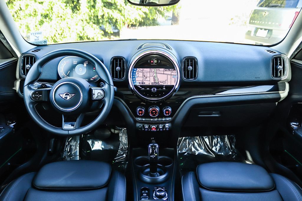 Used 2024 MINI Cooper Countryman S FWD image 16