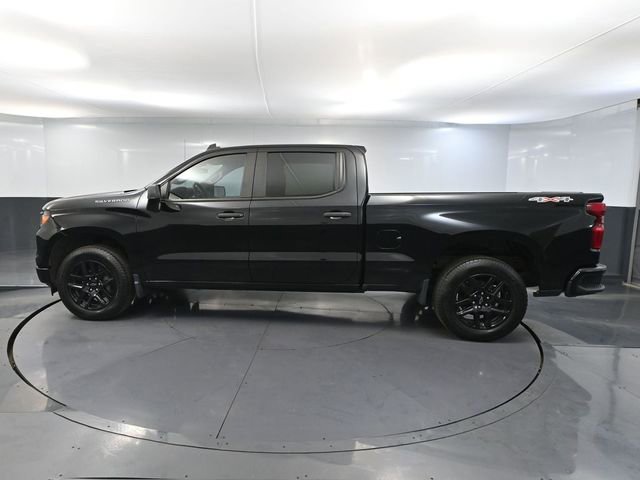 Used 2023 Chevrolet Silverado 1500 Custom image 10