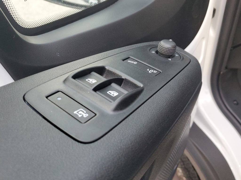 New 2025 RAM ProMaster 1500 w/ Quick Order Package 22G SLT image 18