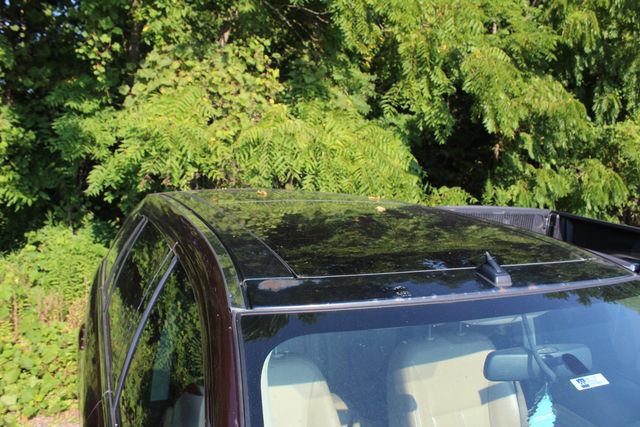 Used 2009 Ford Edge Limited FWD image 4