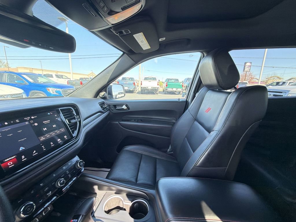 Used 2025 Dodge Durango R/T image 11