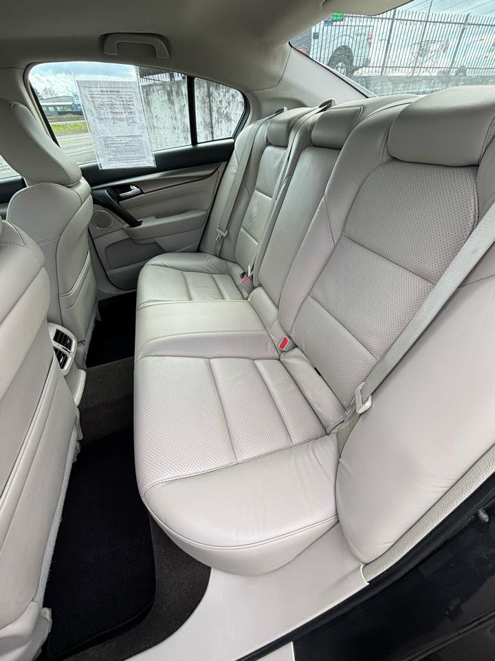 Used 2013 Acura TL w/ Technology Package FWD image 24