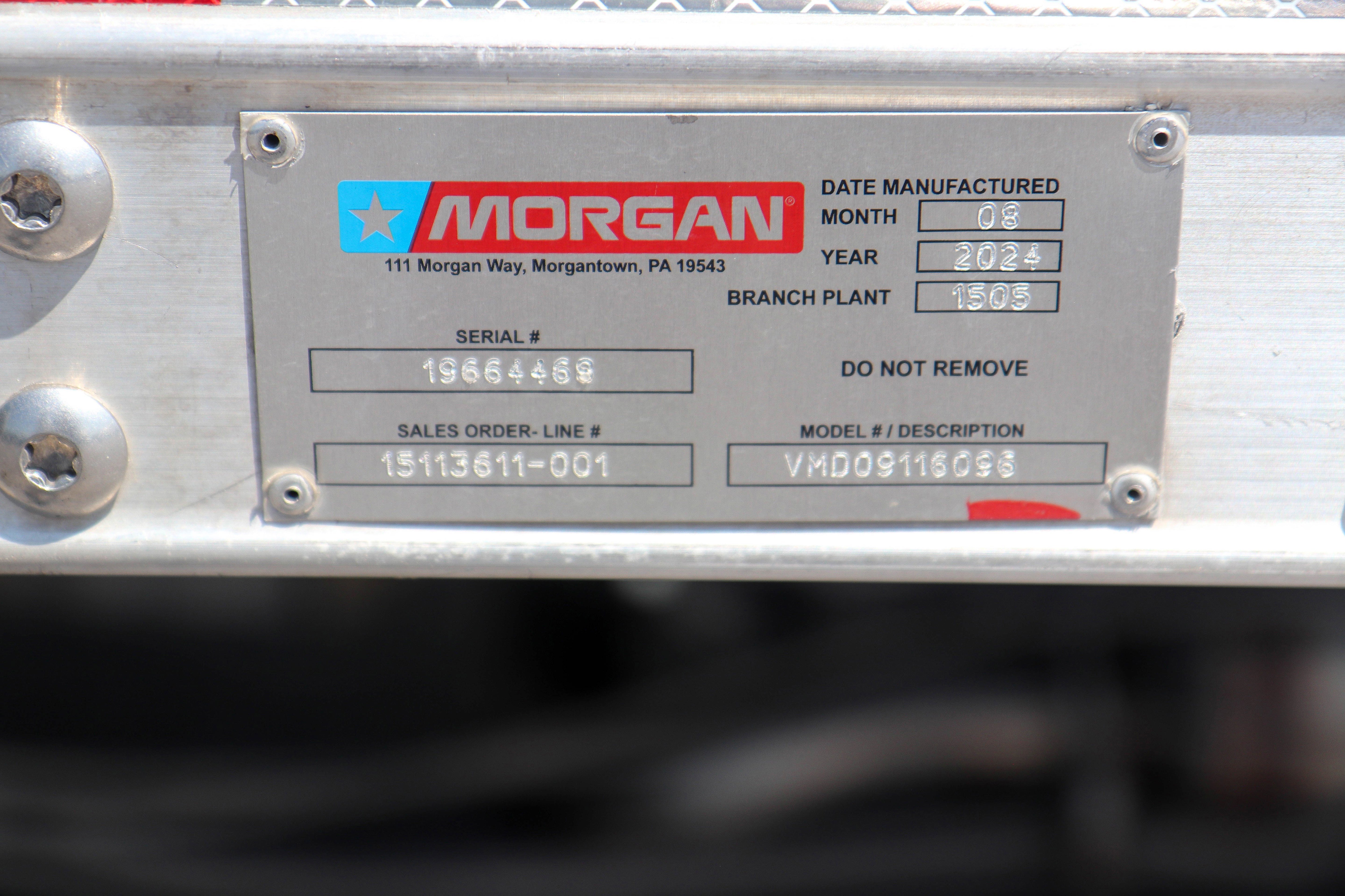 Used 2024 Isuzu NPR image 32