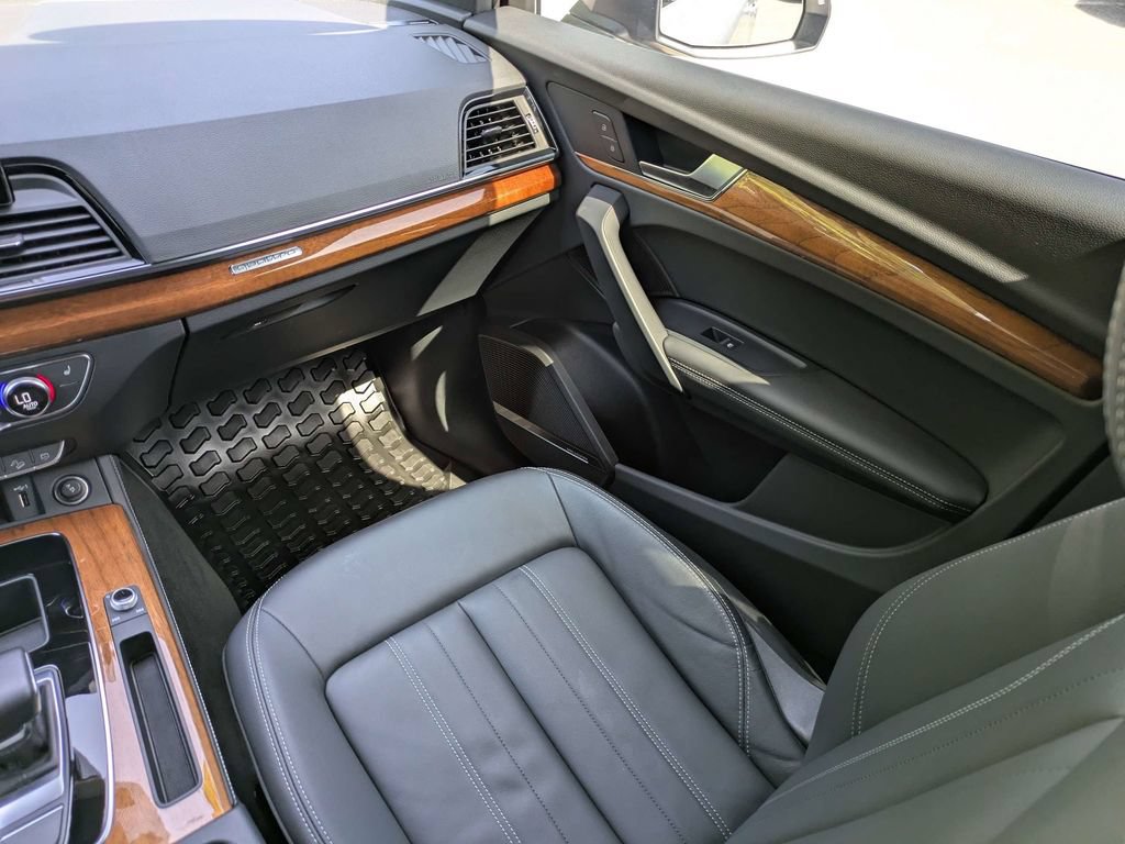 Used 2022 Audi Q5 2.0T Premium Plus AWD/4WD image 15