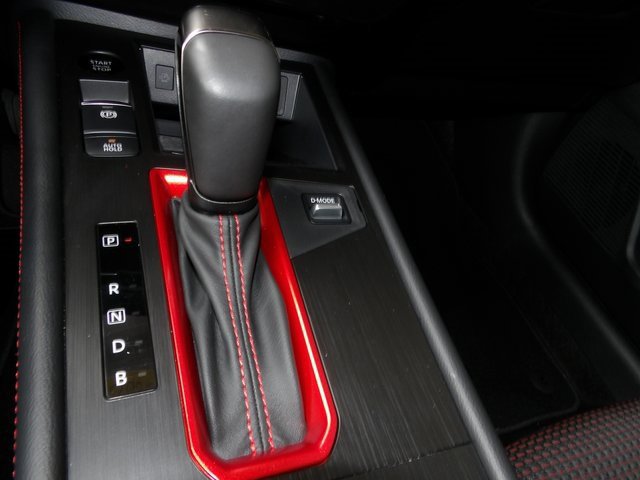 Certified 2025 Nissan Kicks SR image 27