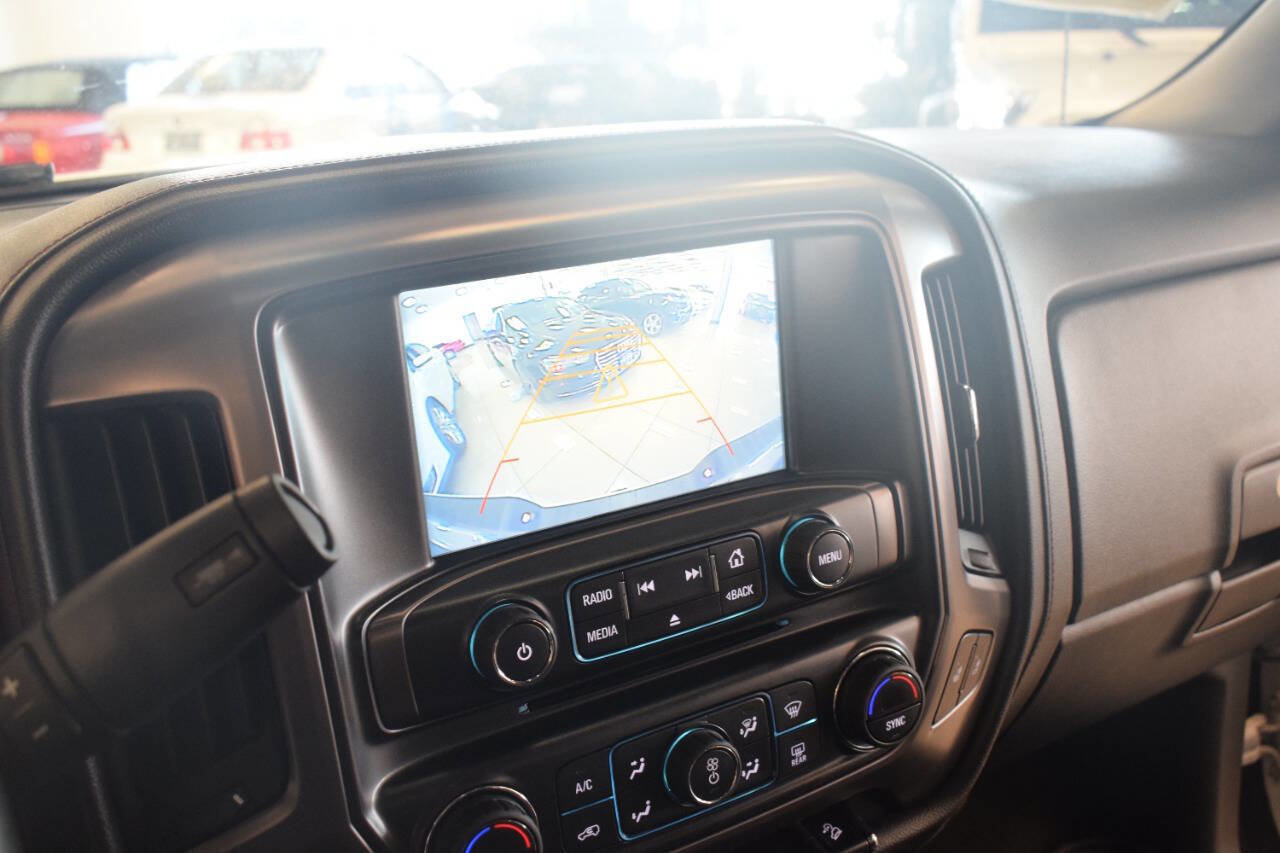 Used 2017 GMC Sierra 1500 SLT w/ All Terrain X Package AWD/4WD image 57