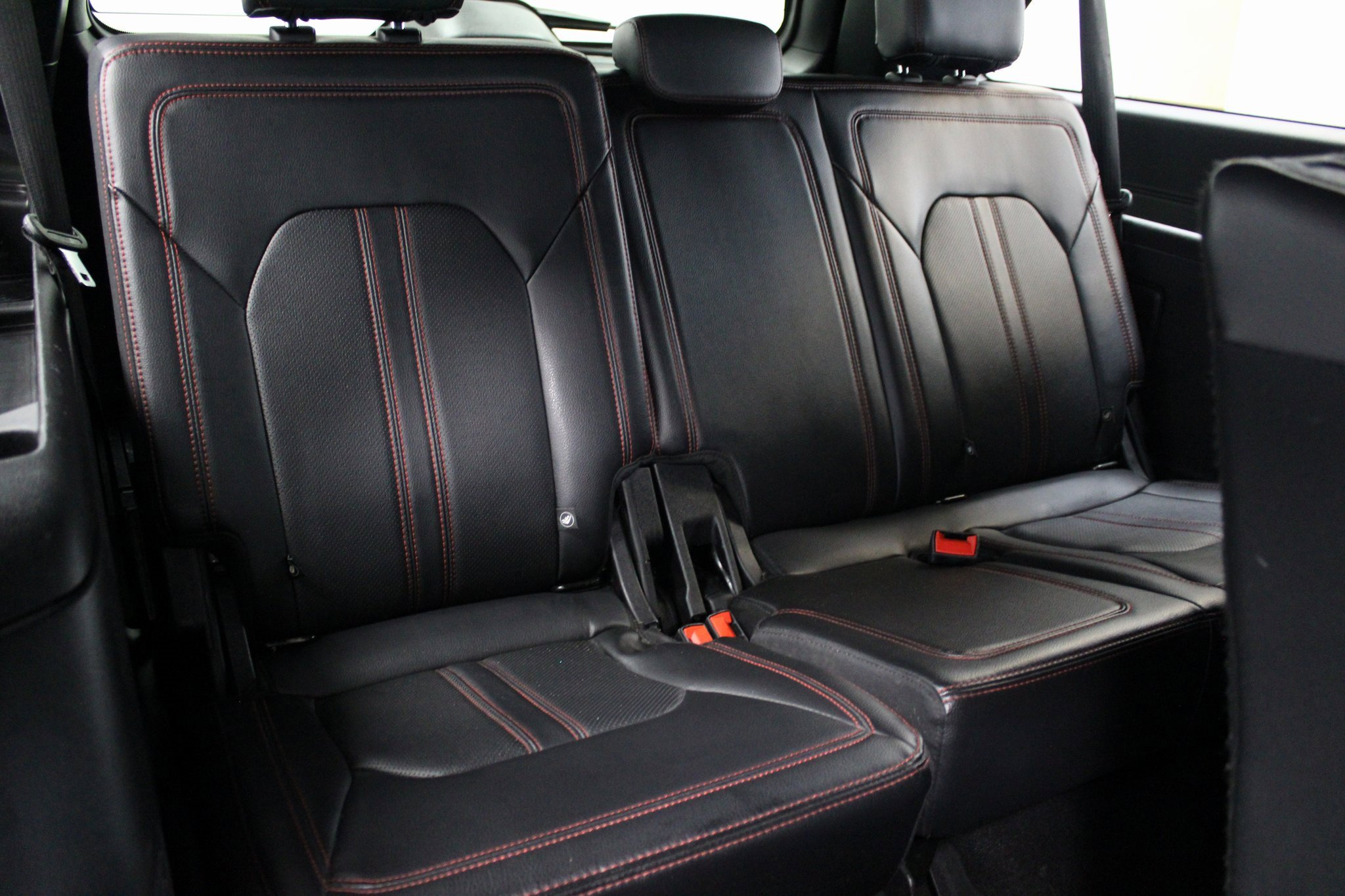 Used 2021 Ford Expedition Max Limited w/ Equipment Group 303A image 22